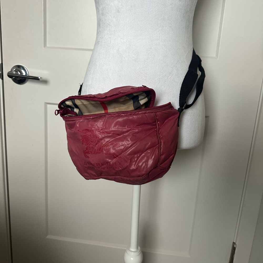 Burberry waist bag